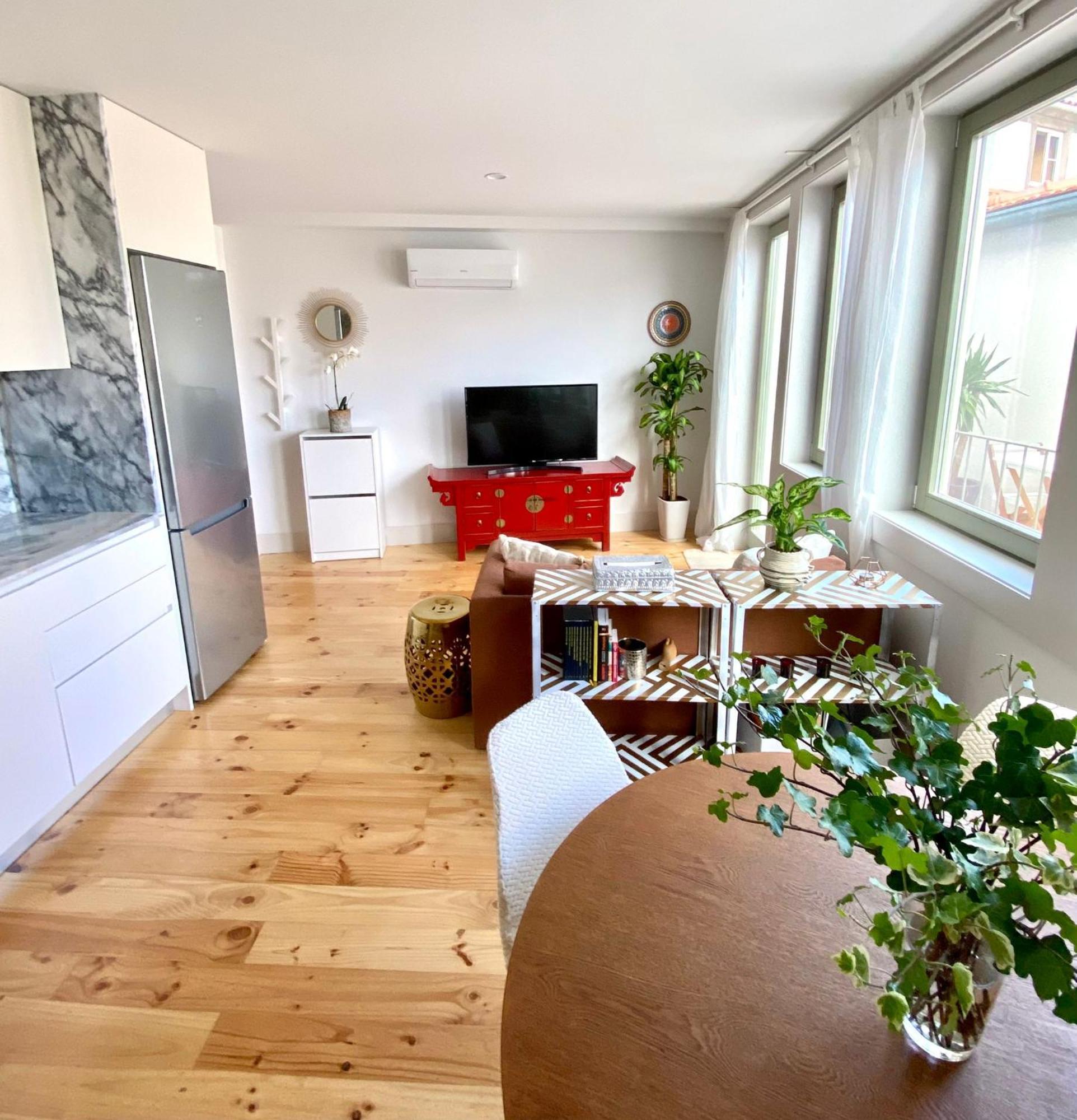 Appartamento Sky Is The Limit With Ac And Balcony